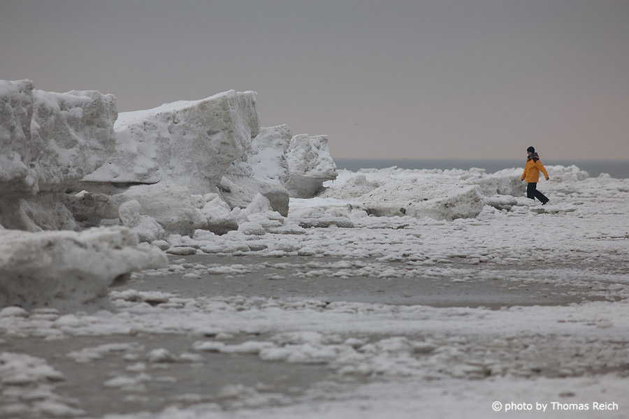 Ice floes at the beach Amrum
