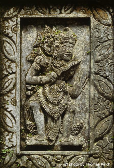 Bali temple figures