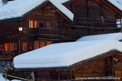 Cosy chalets in Grimentz
