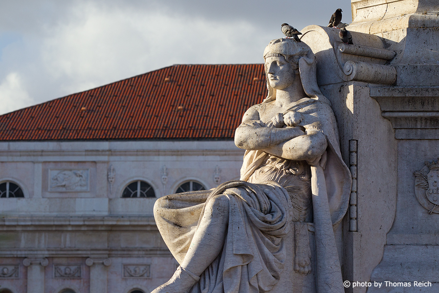 Statue in Lisbon
