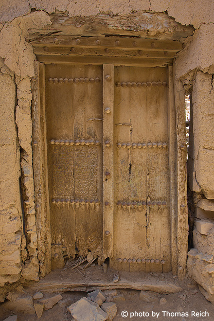 Alte Tür, Lehmsiedlung  Al Hamra, Oman
