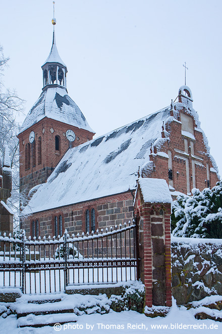 Church and Mausoleum in Bristow, Mecklenburg-