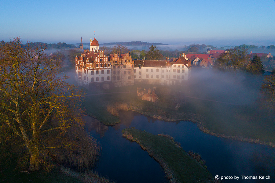 Schloss Basedow Drohne