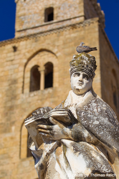 Pigeon on stone figure, Sicily