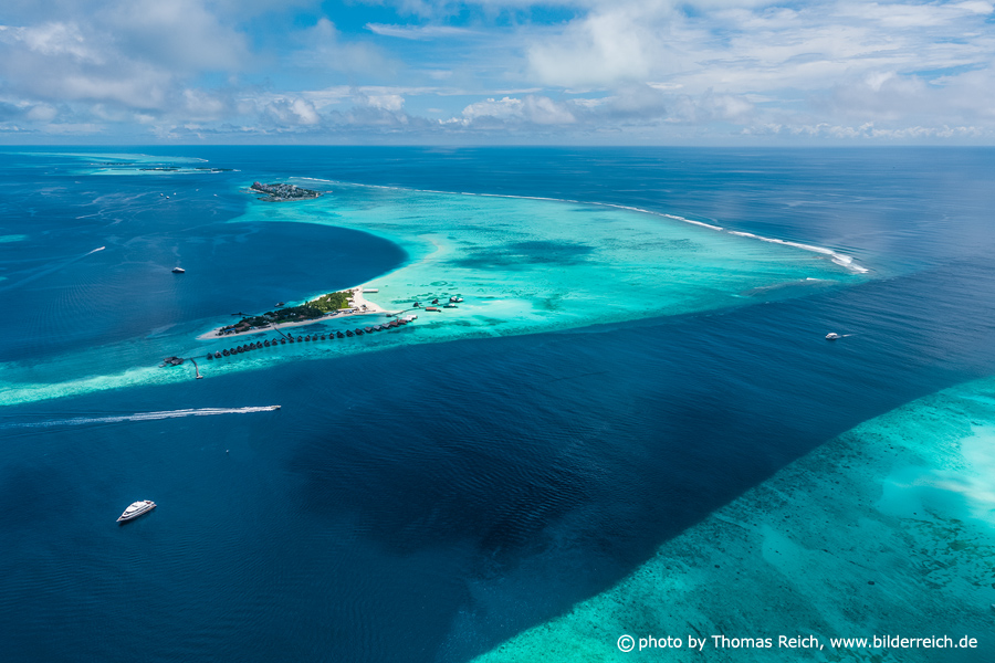 Kandoomaa Channel, Maldives