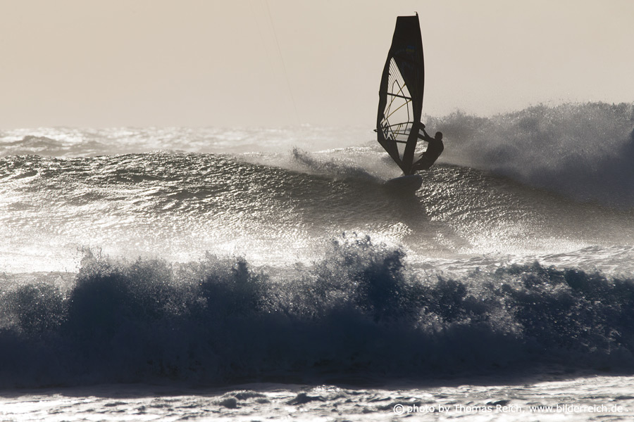 Windsurfer große Wellen