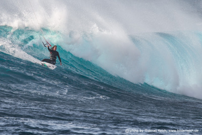 Julia Castro rides Big Waves