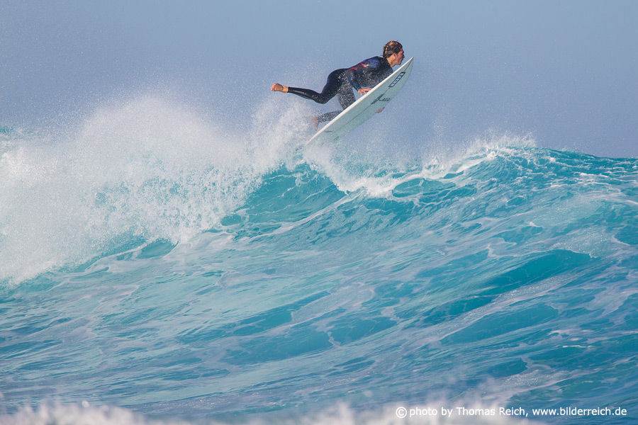 Clement Roseyro Surfing