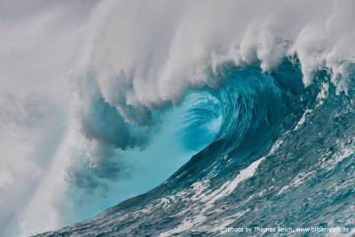 Ozean Welle bricht