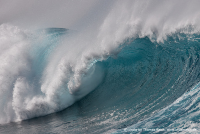 Power of ocean waves