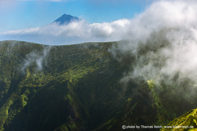 Blick auf Pico von Faial